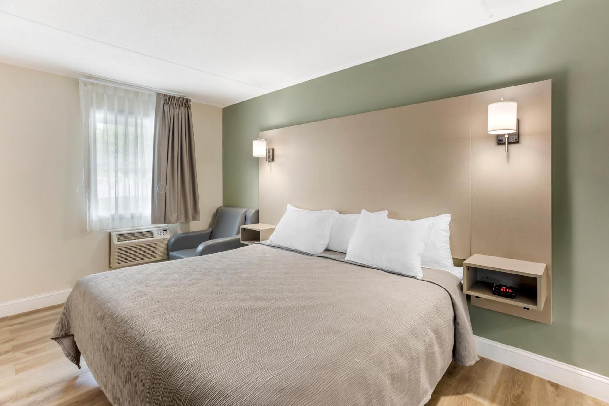 Quality Inn Smoketown  Ngoại thất bức ảnh